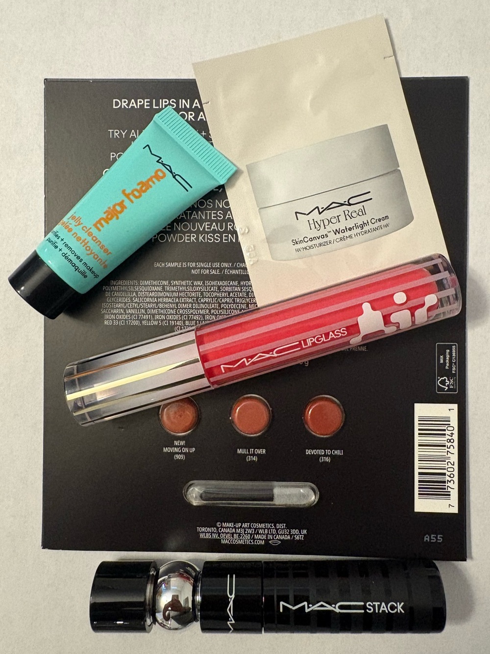 BNIB MAC Cosmetics Lipglass & Mini Stack Mascara Bundle 2